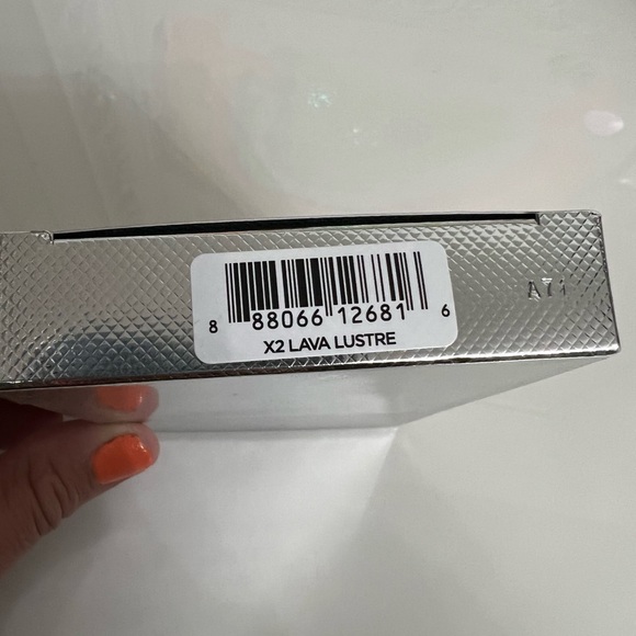 Tom Ford New Authentic Limited edition Eyeshadow Pallet. - Picture 9 of 11